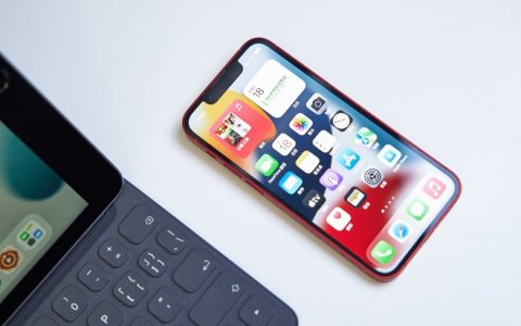 ​iPhone13 Pro Max边缘发光壁纸 苹果13 Pro Max发光边框壁纸下载